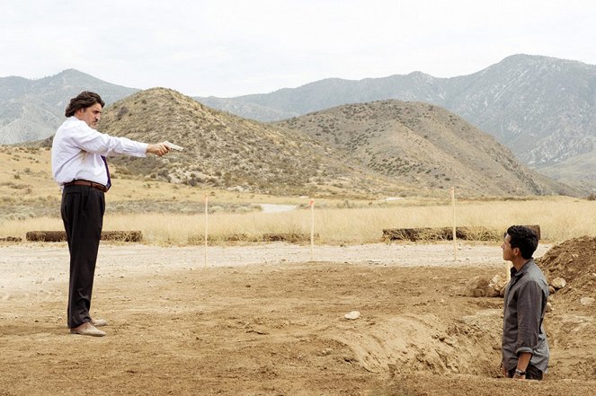 Matador - Photos - Alfred Molina, Gabriel Luna