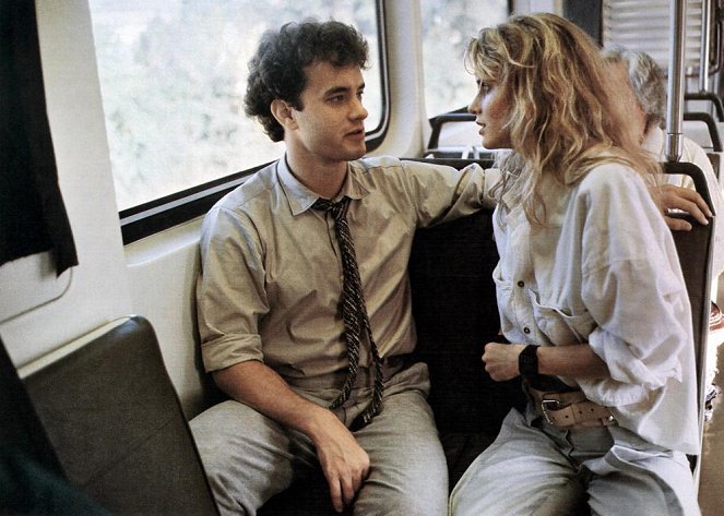 The Man with One Red Shoe - Photos - Tom Hanks, Lori Singer