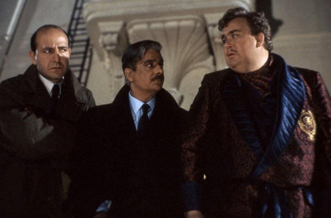 Once Upon a Crime... - Filmfotók - Giancarlo Giannini, John Candy