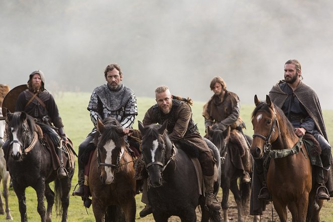 Vikings - Ein Vermögen - Filmfotos - Jefferson Hall, David Murray, Travis Fimmel, Clive Standen