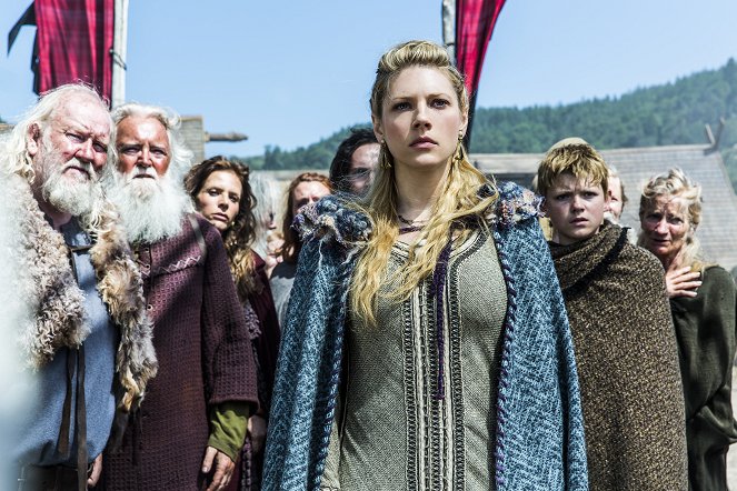 Vikings - Bruderkrieg - Filmfotos - Katheryn Winnick, Nathan O'Toole