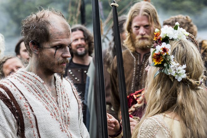 Vikings - L'Aigle de sang - Film - Gustaf Skarsgård, Jefferson Hall