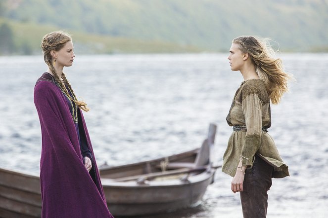 Vikings - The Choice - Van film - Alyssa Sutherland, Gaia Weiss