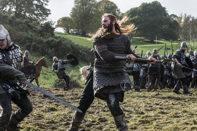 Vikings - The Choice - Photos - Clive Standen