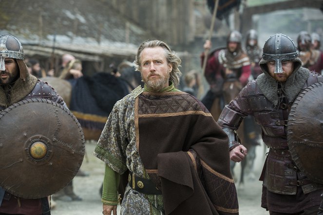 Vikings - Season 3 - Mercenary - Photos - Linus Roache