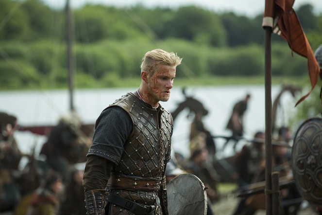 Vikings - Season 3 - Mercenary - Photos - Alexander Ludwig