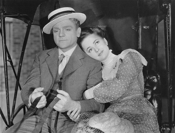 The Strawberry Blonde - Photos - James Cagney, Olivia de Havilland