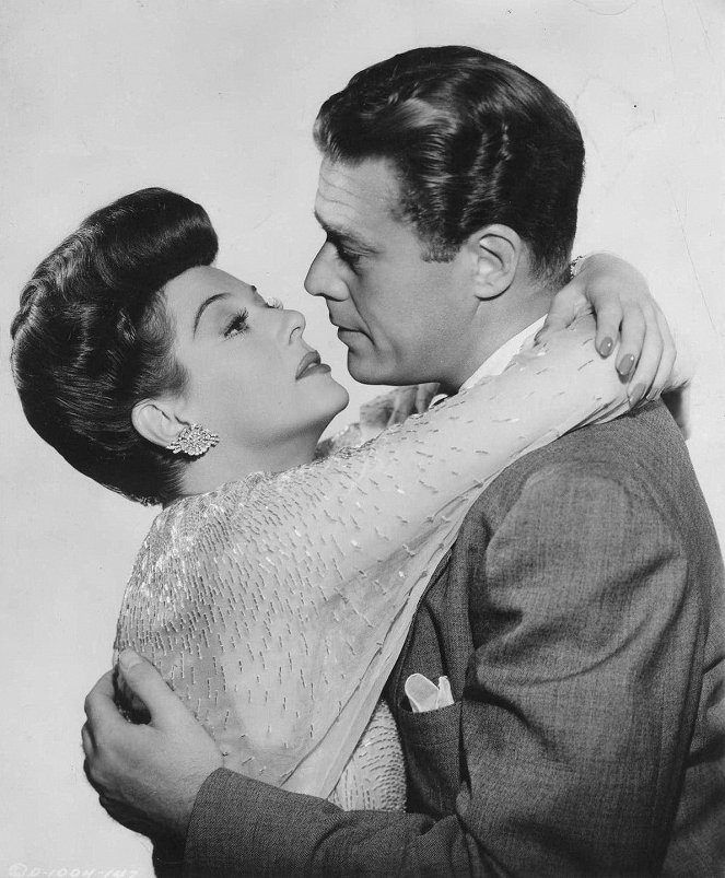 What a Woman! - Werbefoto - Rosalind Russell, Willard Parker