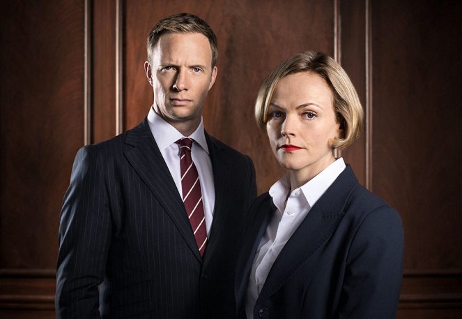 Silk – Roben aus Seide - Werbefoto - Rupert Penry-Jones, Maxine Peake