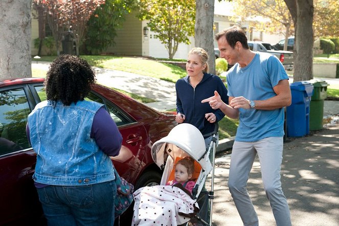 Up All Night - Photos - Christina Applegate, Will Arnett