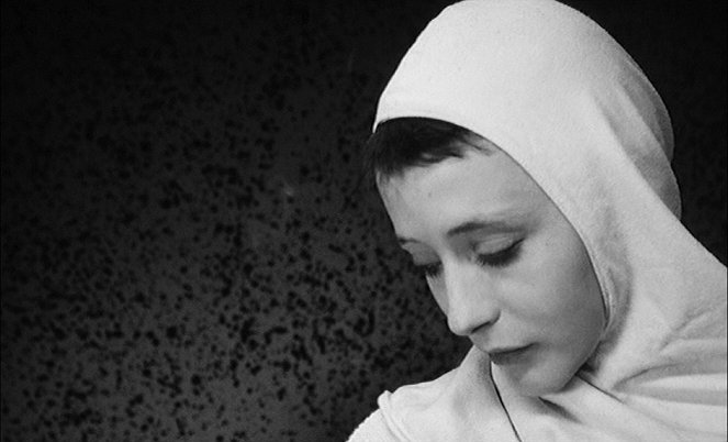 Boy Meets Girl - Van film - Mireille Perrier