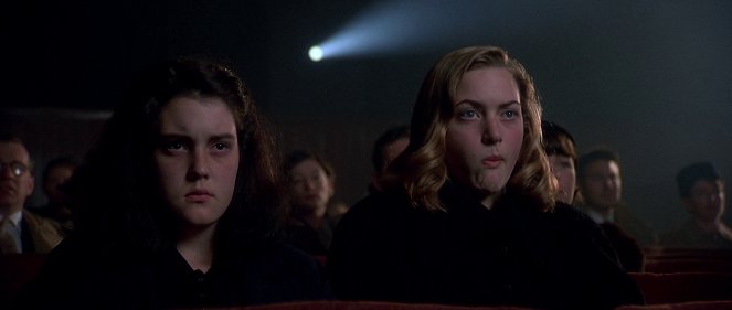 Heavenly Creatures - Z filmu - Melanie Lynskey, Kate Winslet