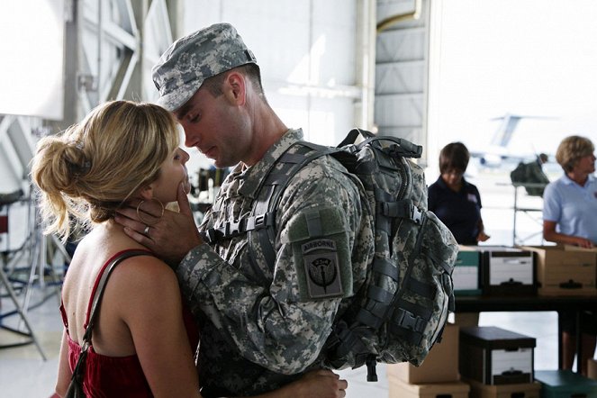 Army Wives - Photos