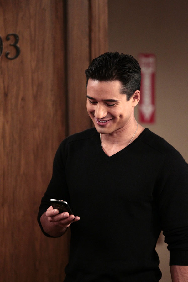 Are You There, Chelsea? - Photos - Mario Lopez