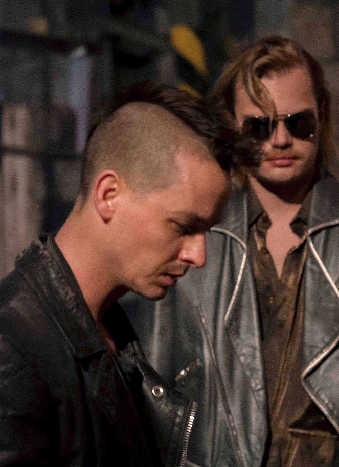 Tod den Hippies!! Es lebe der Punk! - De filmes - Tom Schilling, Wilson Gonzalez Ochsenknecht