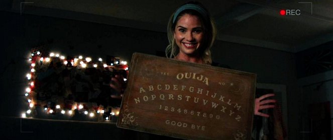 Diabelska plansza Ouija - Z filmu - Shelley Hennig