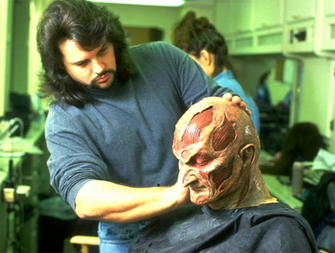 Freddy's New Nightmare - Dreharbeiten - Robert Englund