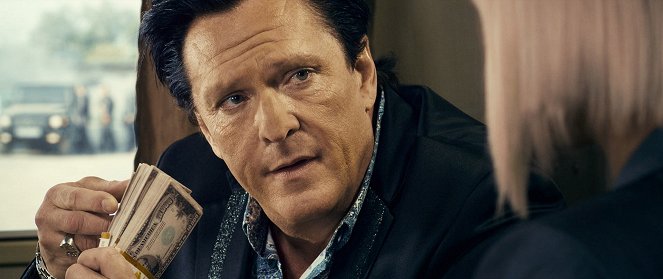 The Whole World at Our Feet - Filmfotos - Michael Madsen