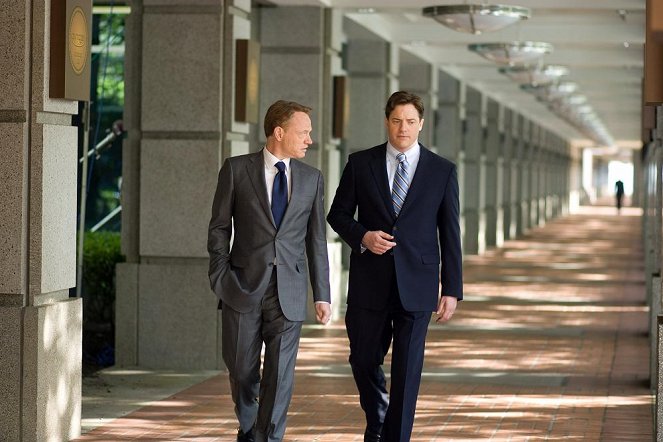 Těžká rozhodnutí - Z filmu - Jared Harris, Brendan Fraser