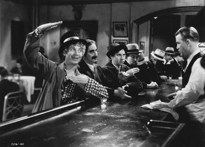 Blühender Blödsinn - Filmfotos - Harpo Marx, Groucho Marx, Chico Marx