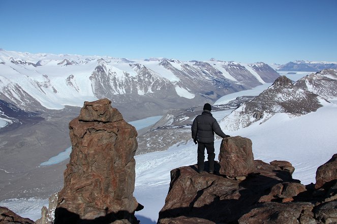 Antarctica: A Year on Ice - Van film