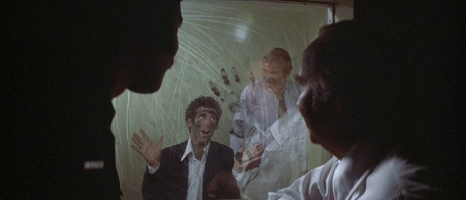 Der Tod kennt keine Wiederkehr - Filmfotos - Elliott Gould