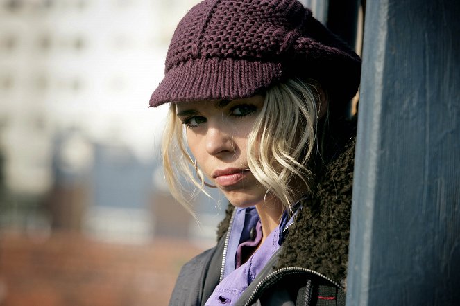 Doctor Who - Une nouvelle terre - Film - Billie Piper