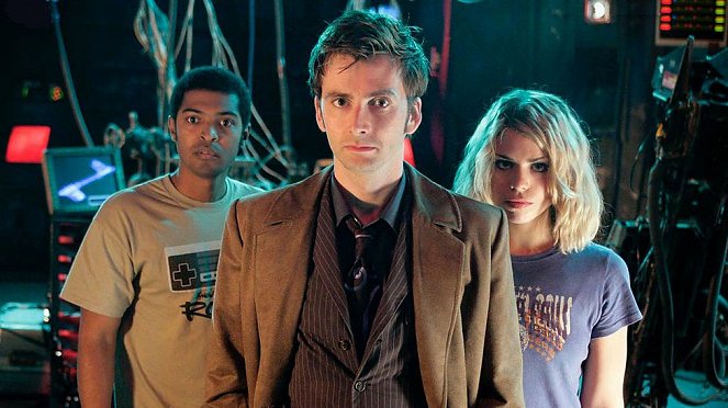 Doctor Who - Takkatulen tyttö - Promokuvat - Noel Clarke, David Tennant, Billie Piper