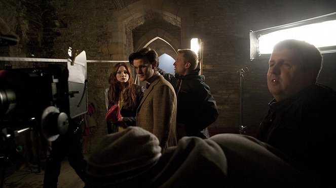 Doctor Who - Tohtori käy taloksi - Kuvat kuvauksista - Karen Gillan, Matt Smith