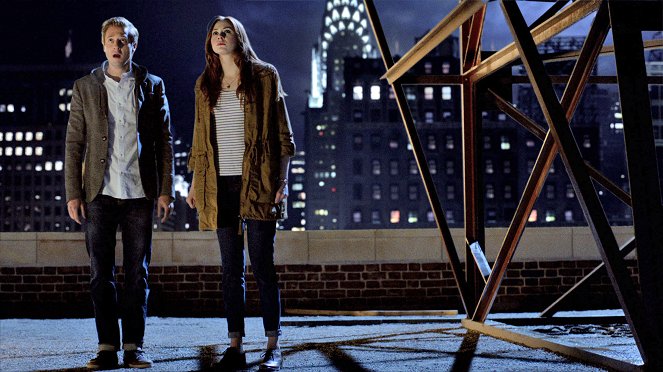 Pán času - Andělé dobývají Manhattan - Z filmu - Arthur Darvill, Karen Gillan