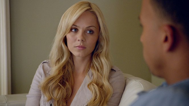 Bitten - Committed - Kuvat elokuvasta - Laura Vandervoort