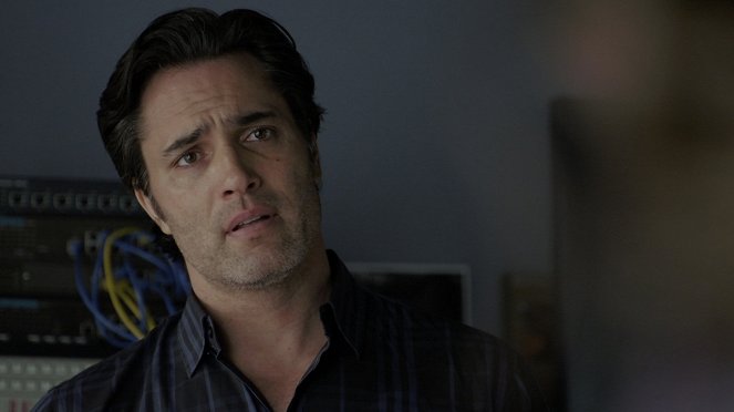 Continuum - Season 3 - Minute Changes - Photos - Victor Webster