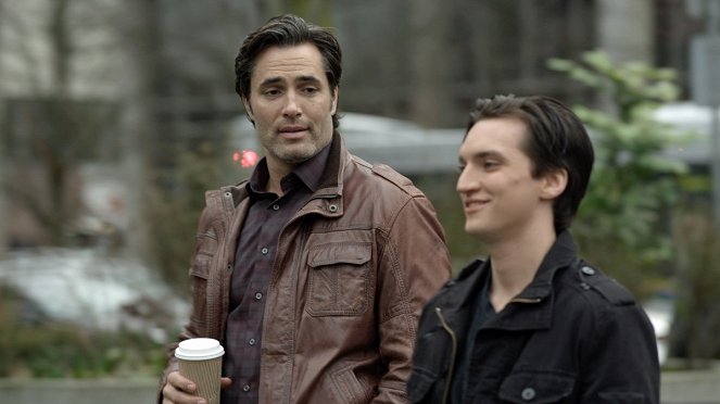 Continuum - 3 Minutes to Midnight - Photos - Victor Webster, Richard Harmon