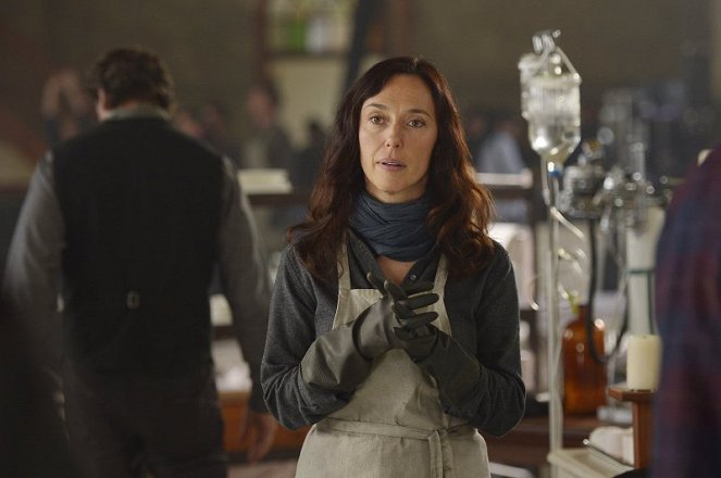 Helix - Season 2 - M. Domestica - Photos