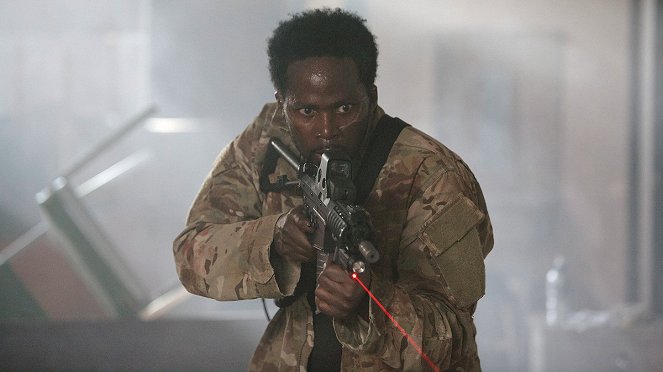 Z Nation - Puppies and Kittens - Photos - Harold Perrineau