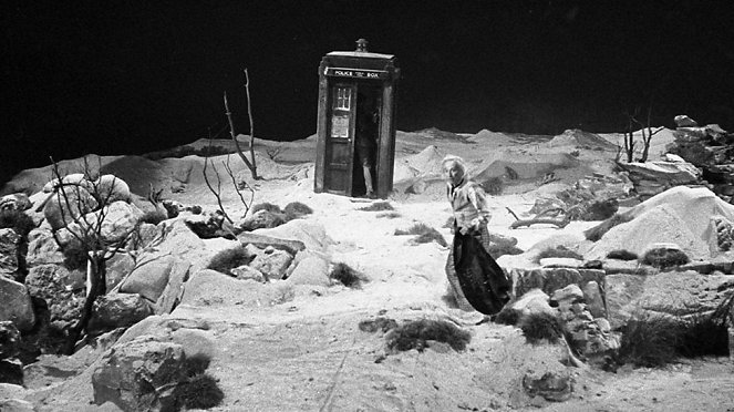 Doctor Who - Season 1 - Das Kind von den Sternen - Der Feuermacher - Filmfotos