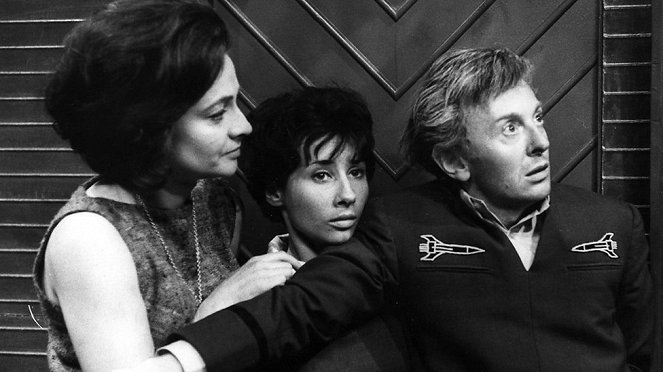 Doctor Who - Season 1 - The Sensorites: Strangers in Space - Photos - Jacqueline Hill, Carole Ann Ford, Stephen Dartnell