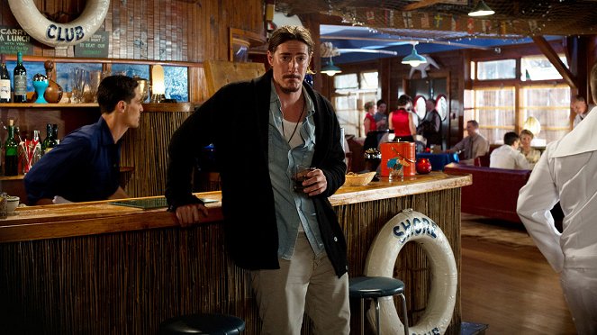 Haven - Season 3 - Sarah - Photos - Eric Balfour