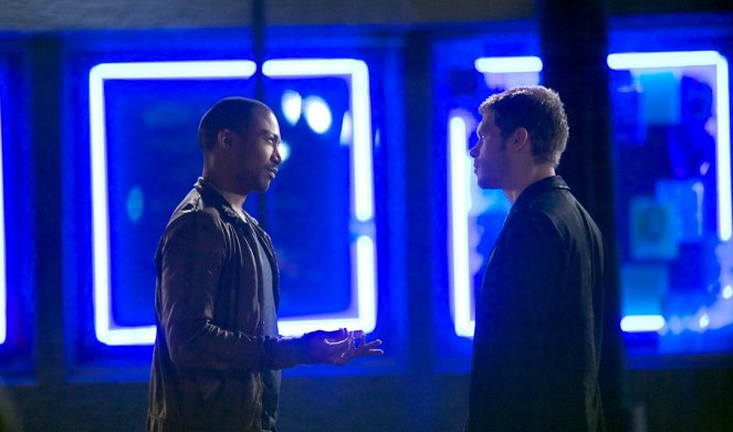 Původní - Ovoce ze zakázaného stromu - Z filmu - Charles Michael Davis, Joseph Morgan