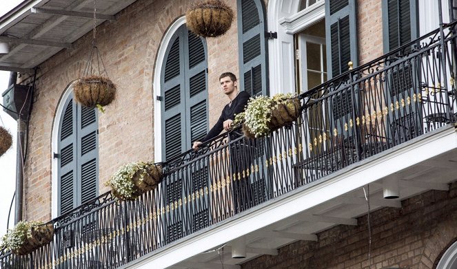 The Originals - Season 1 - Moon Over Bourbon Street - Photos - Joseph Morgan