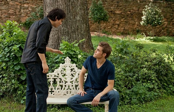 The Vampire Diaries - Season 2 - The Return - Kuvat elokuvasta - Ian Somerhalder, Paul Wesley