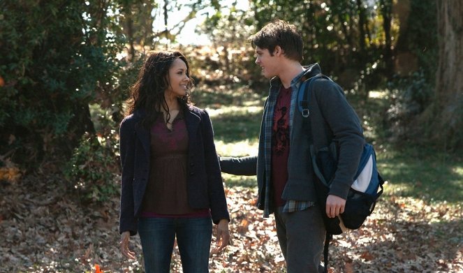 The Vampire Diaries - Geliebte Feindin - Filmfotos - Kat Graham, Steven R. McQueen