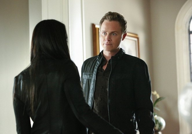 The Vampire Diaries - Know Thy Enemy - Photos - David Anders
