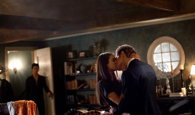 The Vampire Diaries - Season 2 - Der letzte Tanz - Filmfotos - Nina Dobrev, Paul Wesley