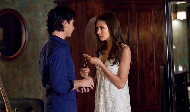 The Vampire Diaries - Season 3 - Juhlapäivä - Kuvat elokuvasta - Ian Somerhalder, Nina Dobrev
