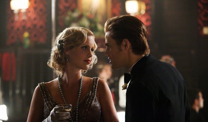 The Vampire Diaries - The End of the Affair - Photos - Claire Holt, Paul Wesley
