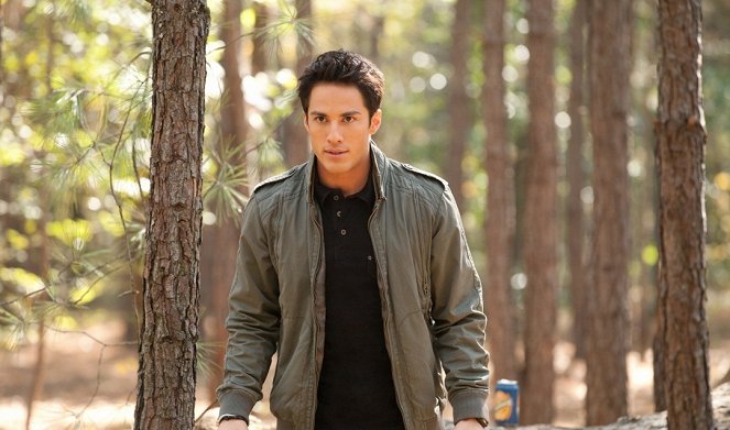 The Vampire Diaries - The New Deal - Photos - Michael Trevino