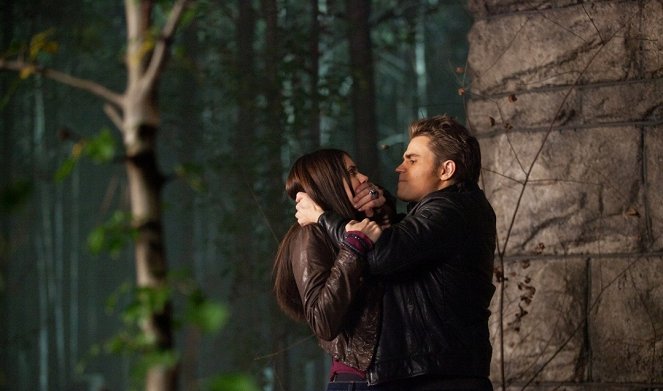 The Vampire Diaries - Season 3 - Der Bluff - Filmfotos - Nina Dobrev, Paul Wesley