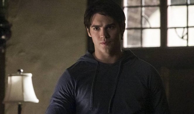 The Vampire Diaries - Season 5 - I Know What You Did Last Summer - Photos - Steven R. McQueen