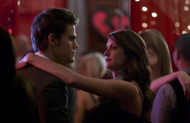 The Vampire Diaries - Total Eclipse of the Heart - Photos - Paul Wesley, Nina Dobrev